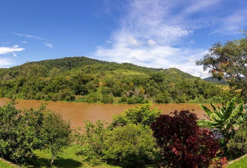 بنسيون Pousada Casa De Pedra