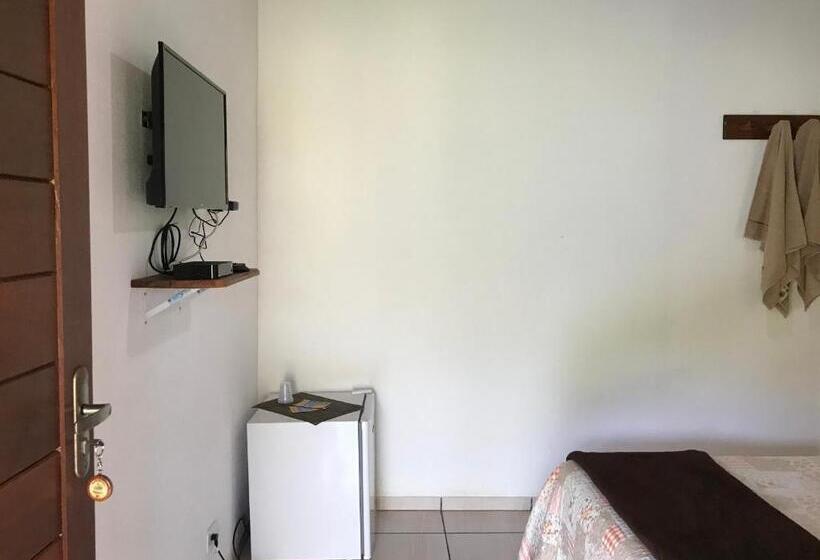 פנסיון Pouso Familiar   Cantinho Das águas