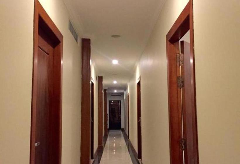 פנסיון Prasat Rath Guest House