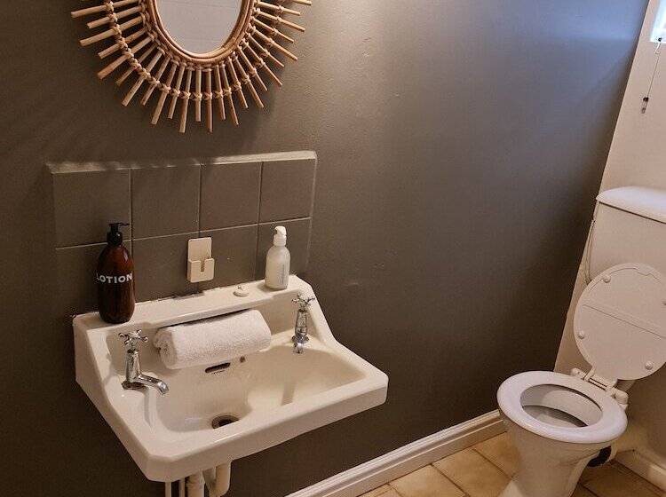 پانسیون The Bungalow By Raw Africa Collection