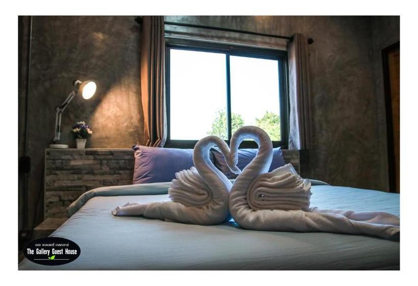 بنسيون The Gallery Guest House