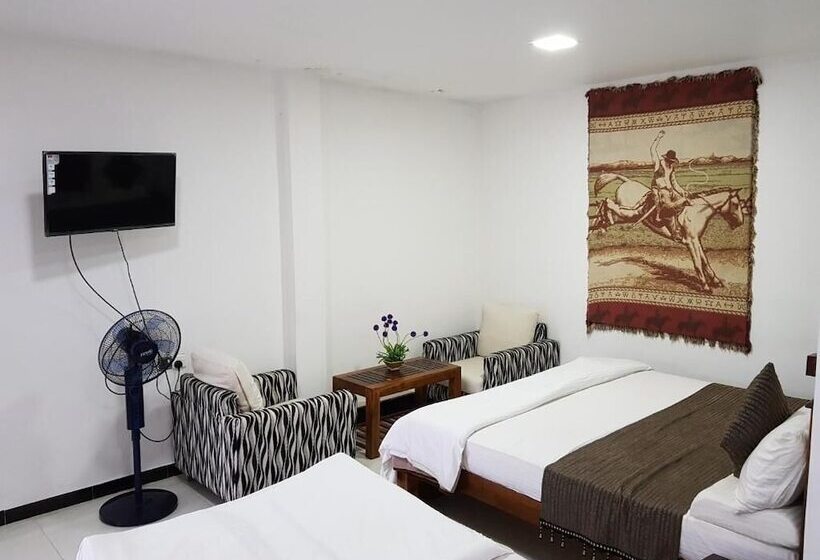 펜션 Us Holiday Resort