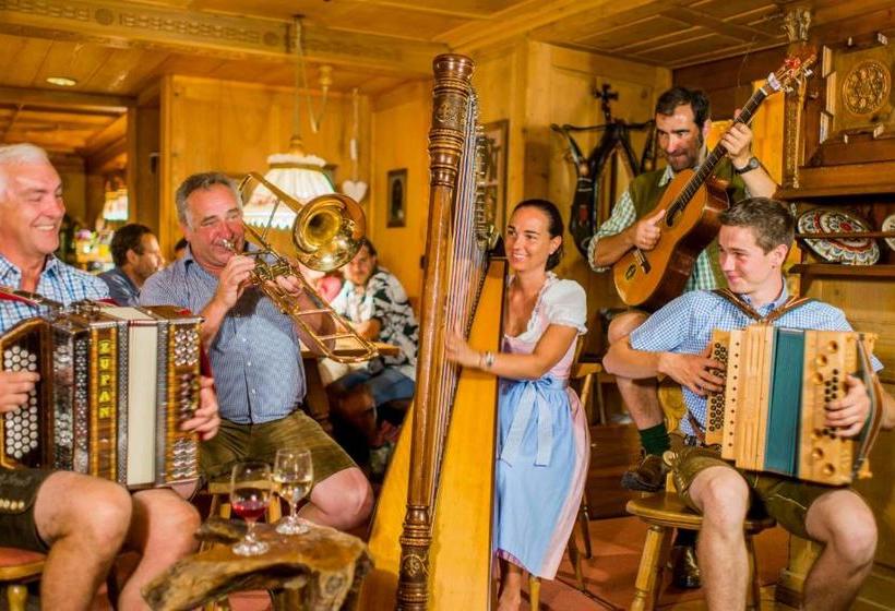 הוסטל Gasthof Löwen