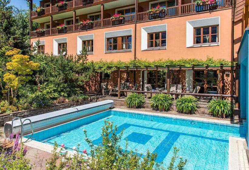 הוסטל Gasthof Löwen