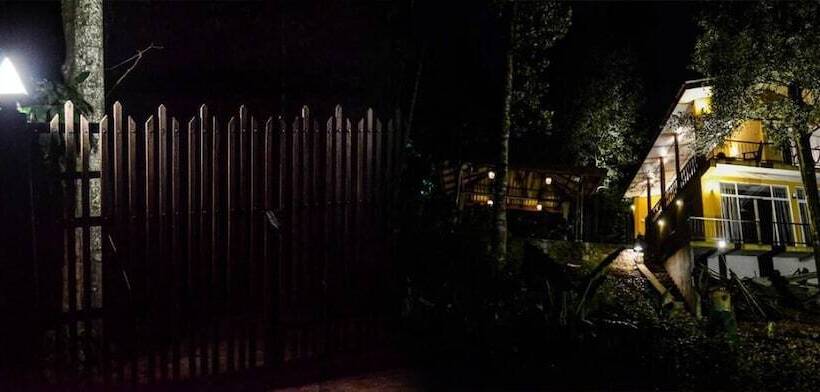 ベッドアンドブレックファースト River Edge Bungalow