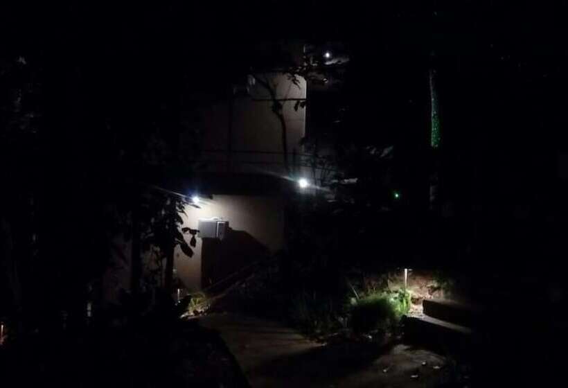 ベッドアンドブレックファースト River Edge Bungalow