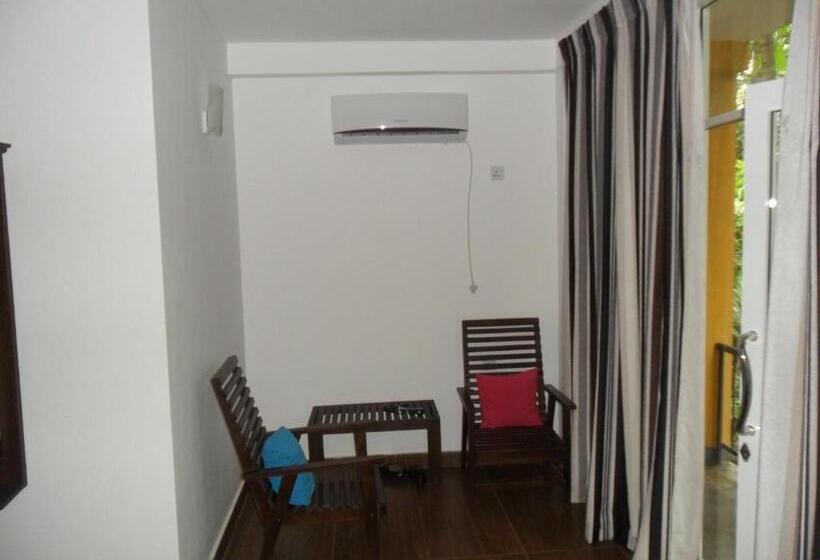 ベッドアンドブレックファースト River Edge Bungalow