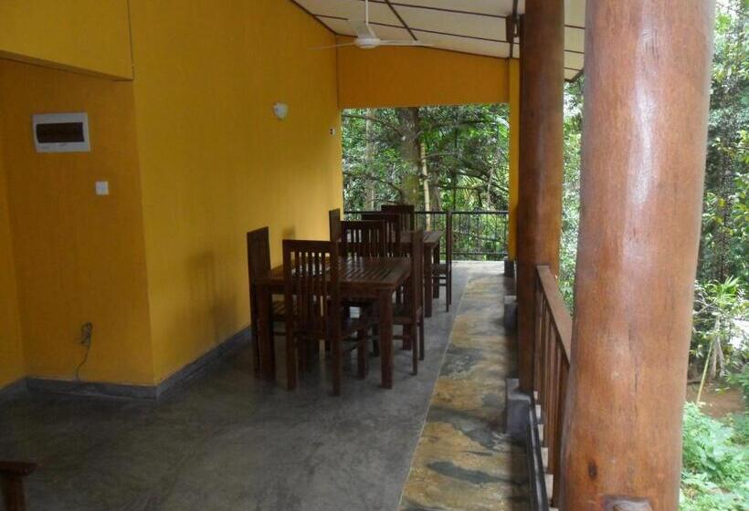 ベッドアンドブレックファースト River Edge Bungalow