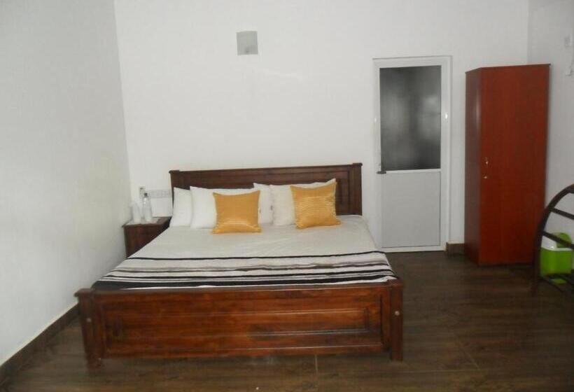 ベッドアンドブレックファースト River Edge Bungalow