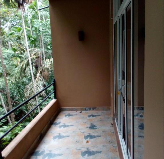 ベッドアンドブレックファースト River Edge Bungalow