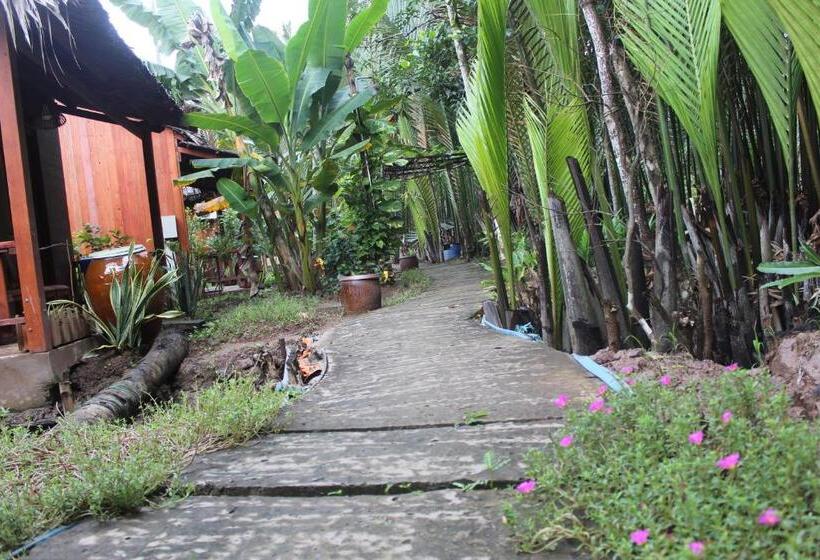 هتل Ben Tre Farm Stay