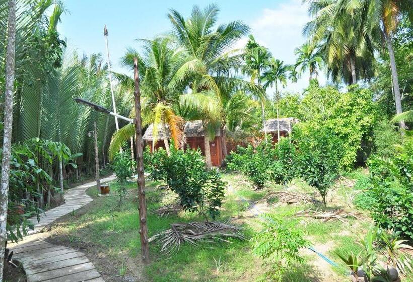 هتل Ben Tre Farm Stay