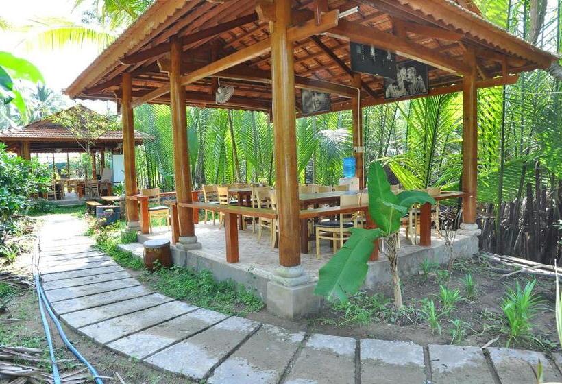 هتل Ben Tre Farm Stay