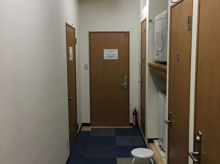 カプセルホテル Capsule Dormitory Orion Hostel