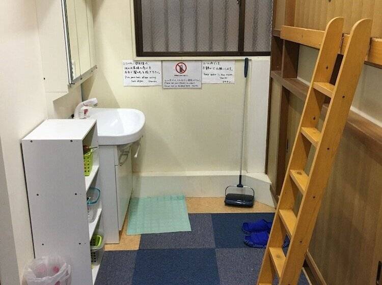カプセルホテル Capsule Dormitory Orion Hostel