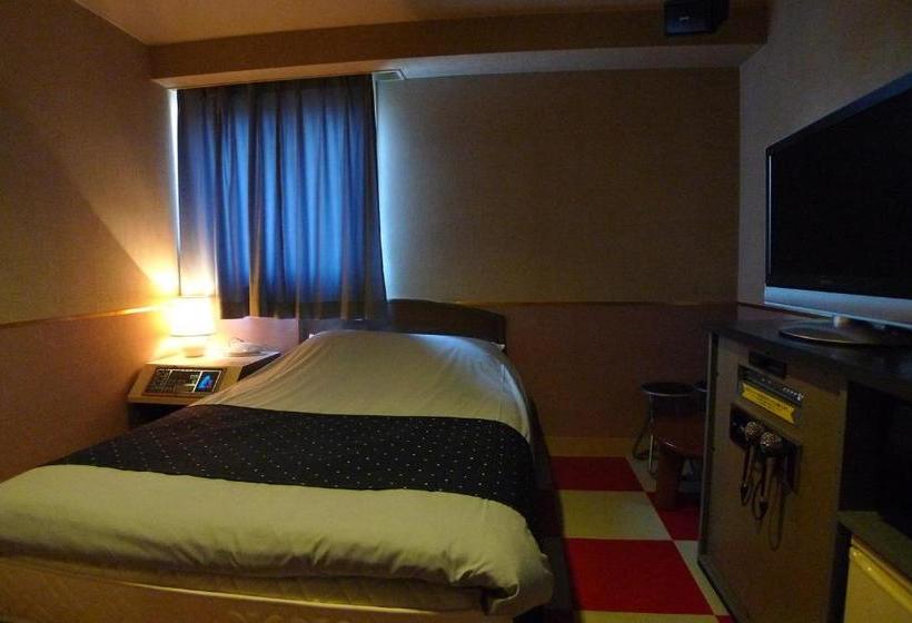 בית מלון כפרי Golf Nirasaki Inter