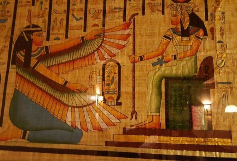 پانسیون Cinema Riad