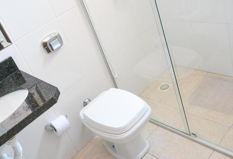 פנסיון Classe Pousada