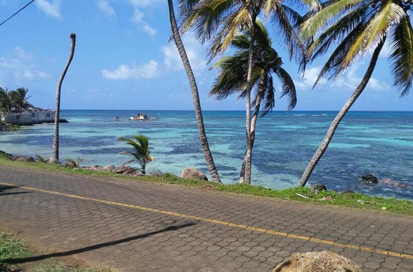 膳宿费 Corn Island Hostal Alal Suite