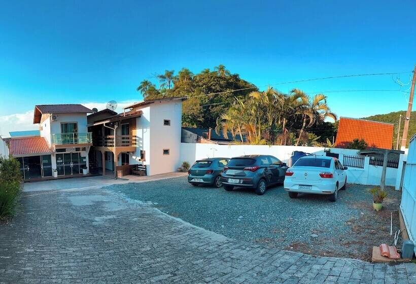 پانسیون Guest House Mel & Mar