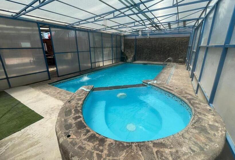 ペンション Hostal El Amigo Lucho