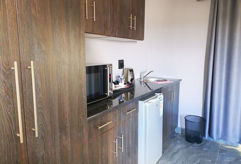 פנסיון The Green Olive Guesthouse