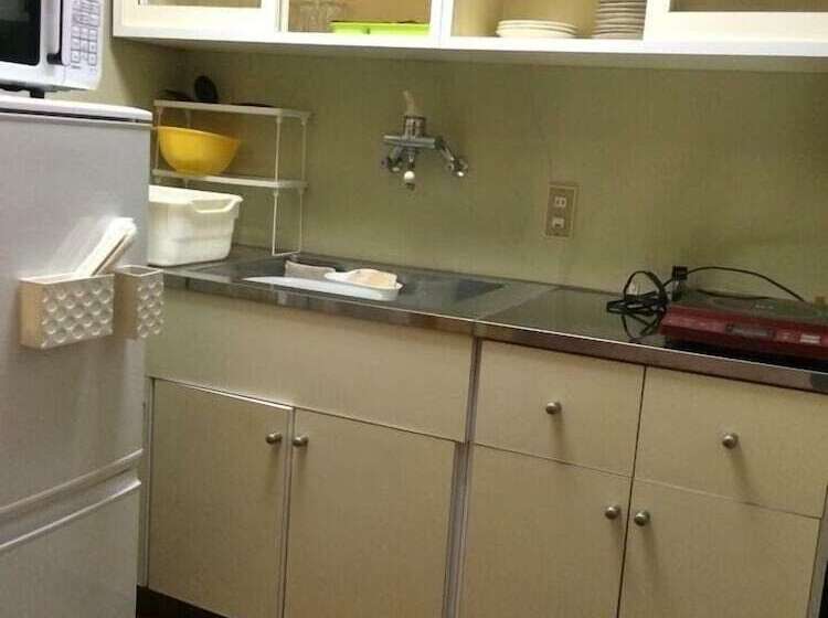 펜션 Yasuragi Guest House & Bar