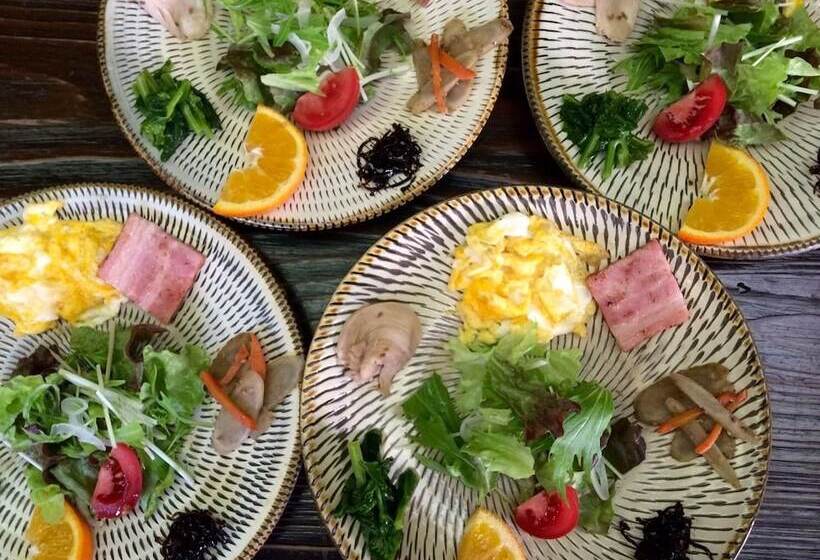 펜션 Yasuragi Guest House & Bar