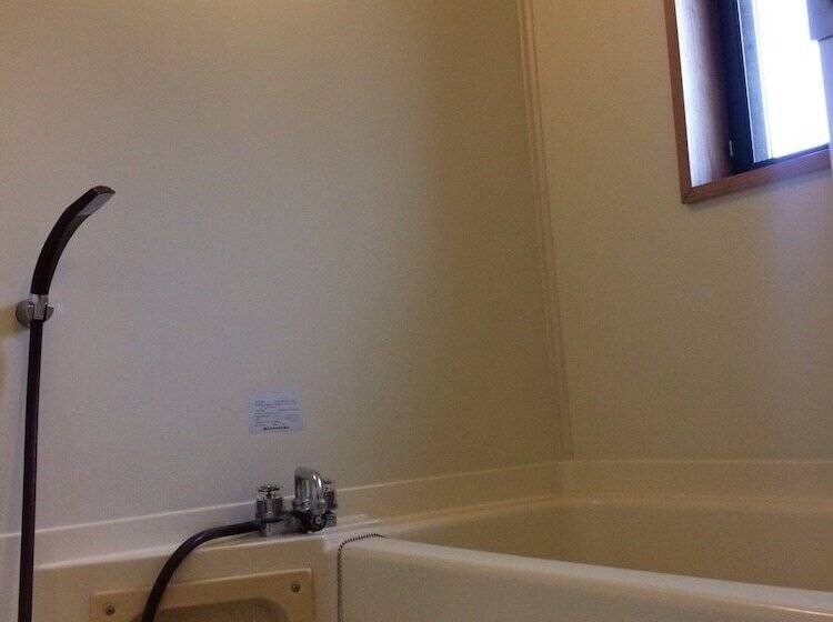 펜션 Yasuragi Guest House & Bar