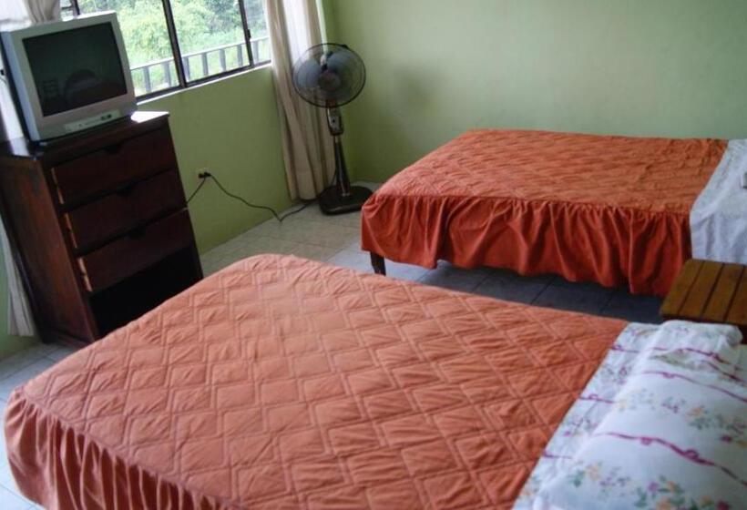 پانسیون Zumag Sisa