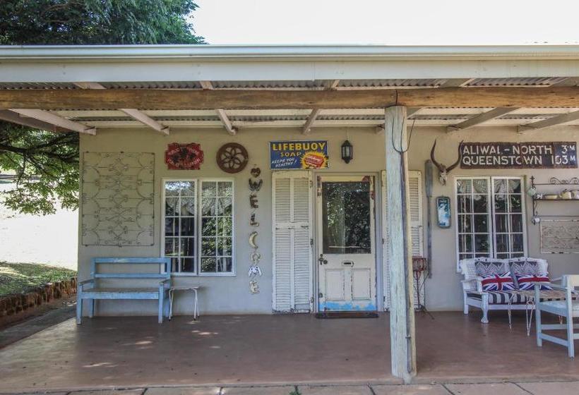 בית מלון כפרי Lavender Trout Guest Farm