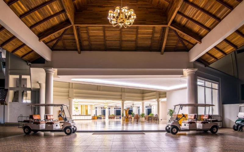 Katathong Golf Resort & Spa