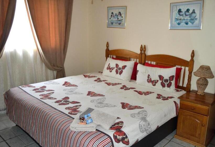 펜션 Acquila Guest House