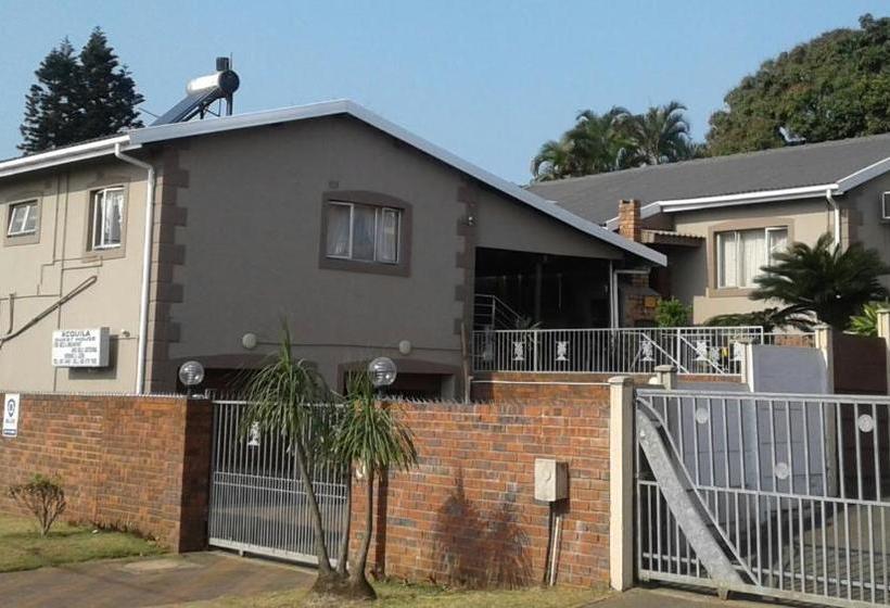 펜션 Acquila Guest House