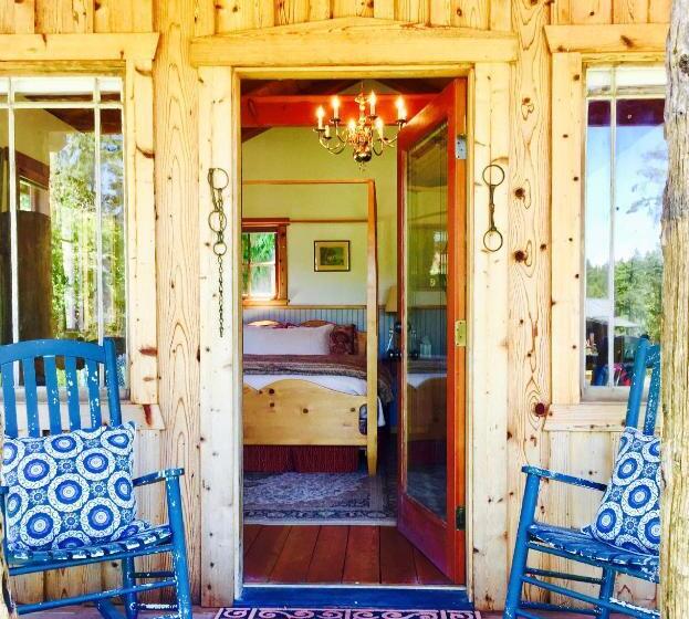 بنسيون Bond Ranch Retreat