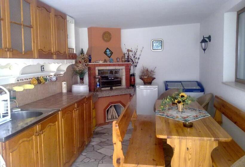 펜션 Guest House Markovi Aheloy