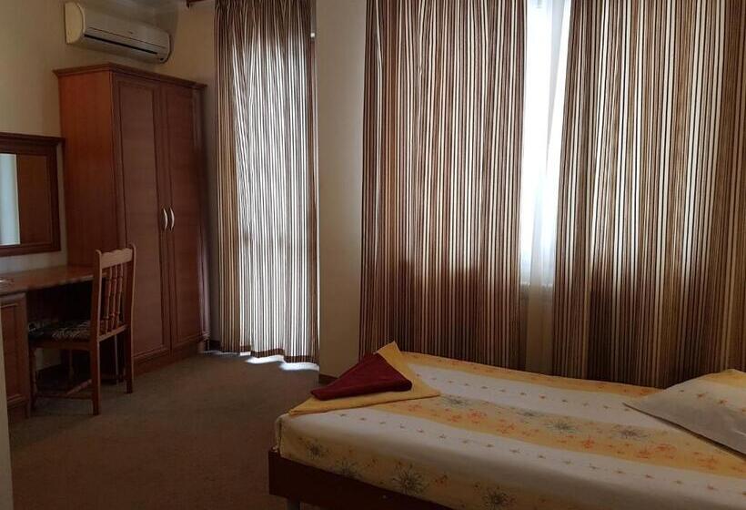 펜션 Guest House Markovi Aheloy