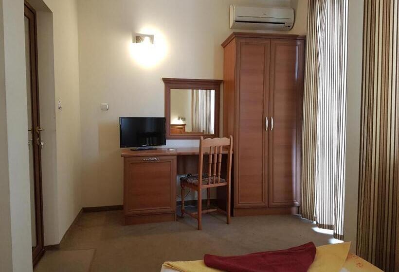 펜션 Guest House Markovi Aheloy