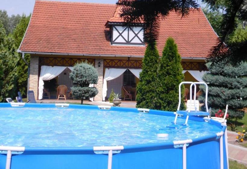 پانسیون Apartman I Sobe Nikolas