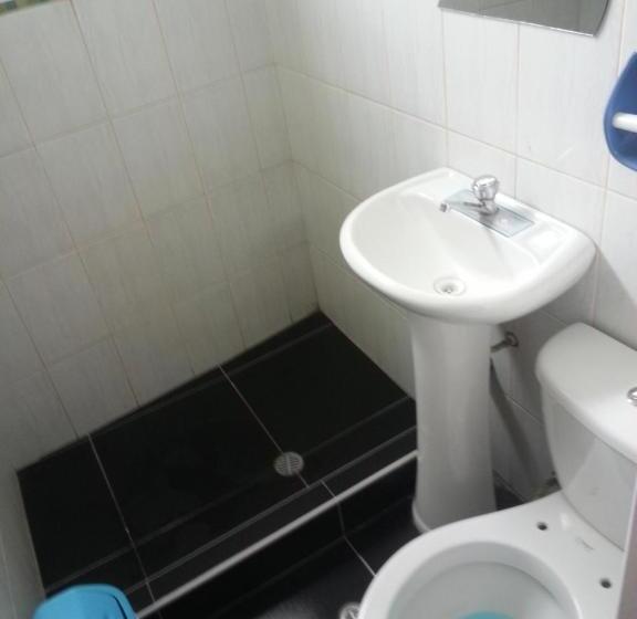 پانسیون Hostal Arcangel