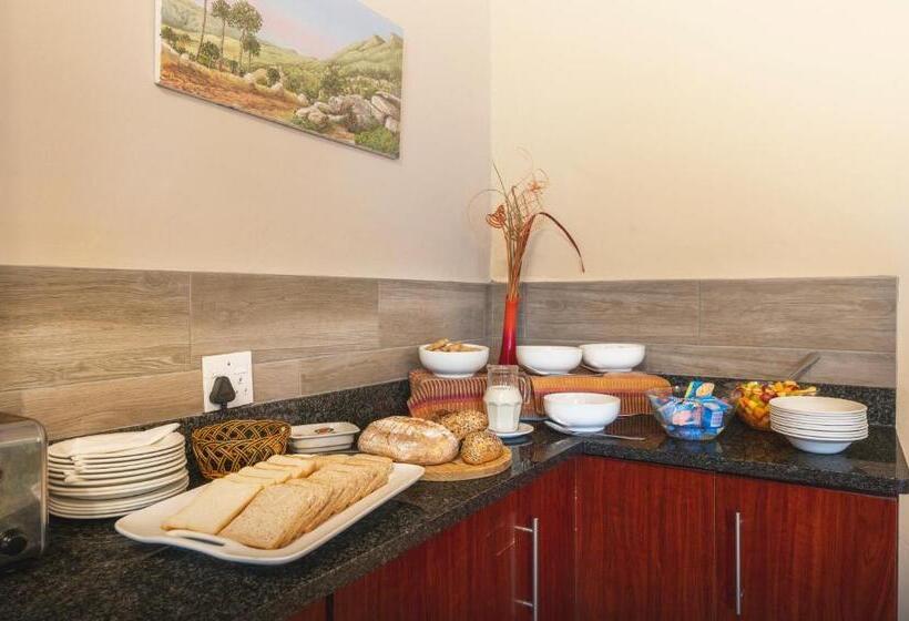 پانسیون Oak Lodge Guest House