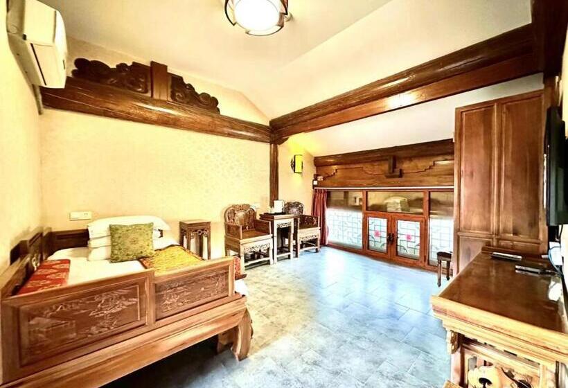 Пансион Pingyao Hu Lu Wa Home Inn