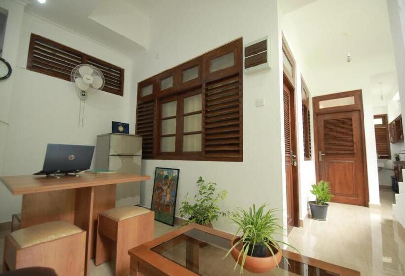 Пансион Renuka Inn