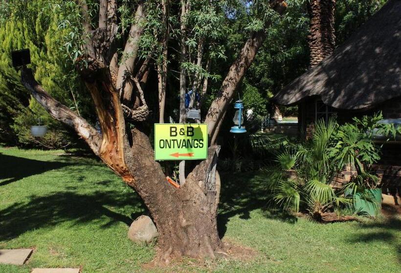 ペンション Villa Lin Zane