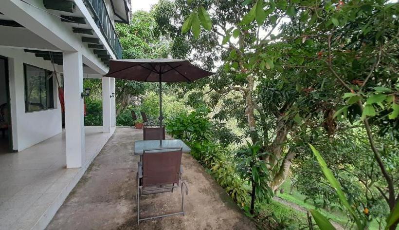 호스텔 Duck House