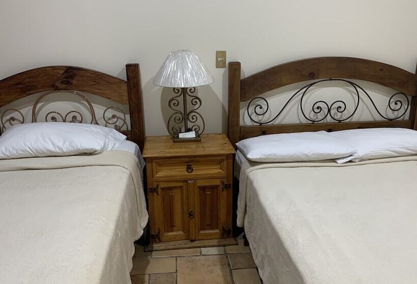 هاستل Posada Regional