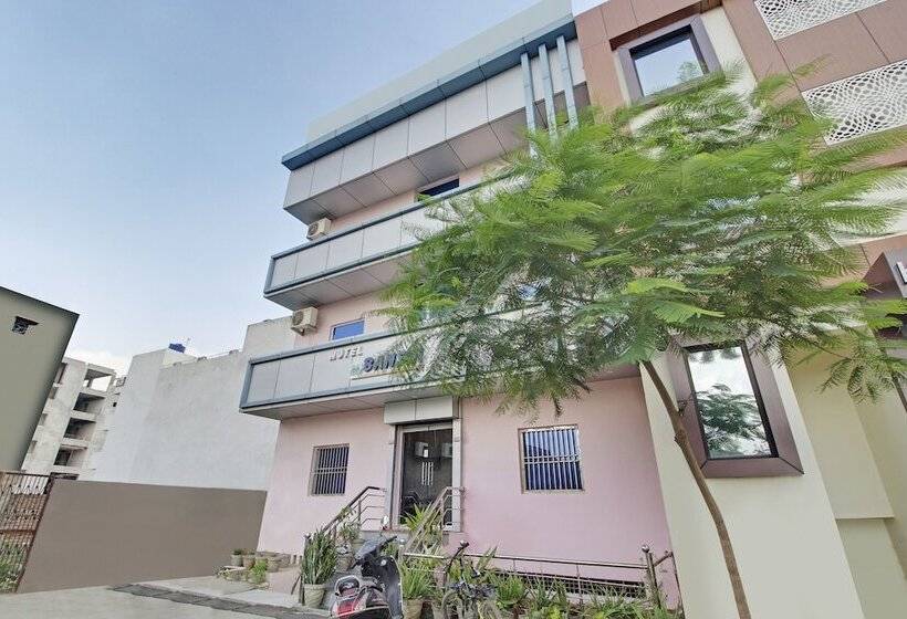 هاستل Treebo Trip Banshi