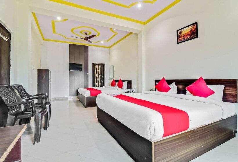 هاستل Treebo Trip Banshi