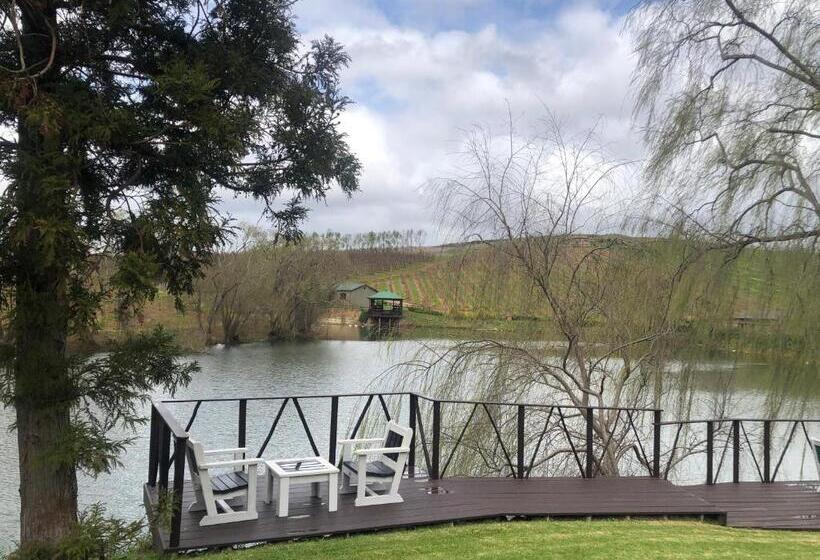 בית מלון כפרי Inn On Highlands