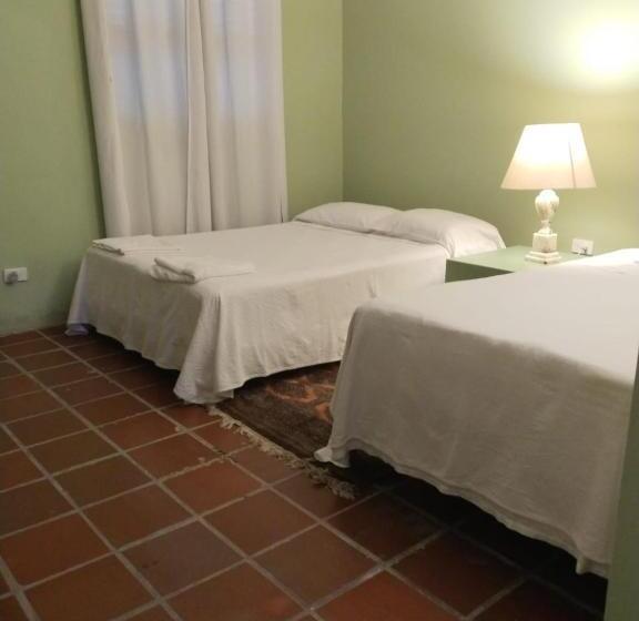 پانسیون Casamarilla